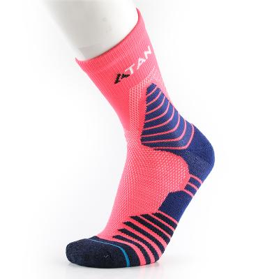 China Towel Bottom And Soft Sweat-absorbent Basketball Socks With Towel Bottom For Sports And Summer for sale