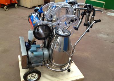 China Popular Cows / Goats Milking Machine with 2 Stainless Steel Buckets , 250L Vacuum Pump for sale