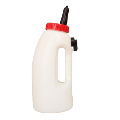 China Small Pe 4l Calf Feeding Bottle With Grip 0.15KG Weight FDA Plastic for sale