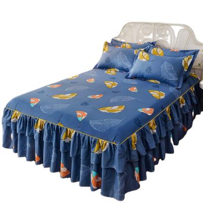 China Folded Reactive Printing Colorful 100% Polyester Bedspread Sheet Skirt Set Home For Bed King Queen Size for sale