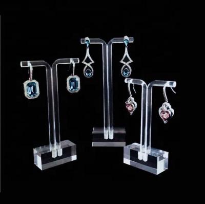 China Recycled Materials Fine Polished Jewelry Display Racks Absorbent Design Crystal Clear Plexiglass Display Racks for sale