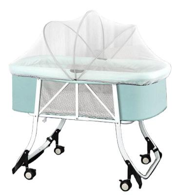 China 2021 Iron Pipe Portable Adjustable Crib Bedside Crib Baby Hutch Connected To Partner's Baby Cribs Bedside Crib for sale