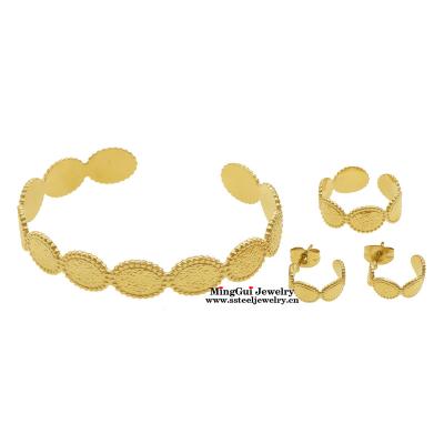 China Trendy Design Oval Jewelry Set Adjustable Bracelet /ring /earring in 14K Gold Color Cuff Bangle For Women Gift for sale