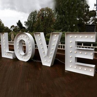 China INS Manufacturer 4ft Marquee Love Wholesale Giant Love Letters Love Letters Light Up Letters for sale