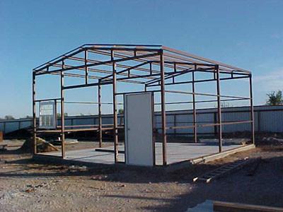 China Q235 / Q345 Movable Agricultural Steel Frame Buildings Pre Engineered Steel Structure for sale