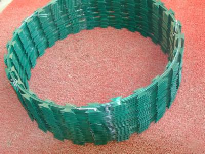 China Custom Green Razor Barbed Wire Roll Anti Rust 2.0mm - 2.5mm Wire Diameter for sale