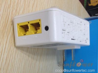 China Mini Powerline Wifi Range Extender 110V ~ 240V  , 300mbps wifi range extender for sale