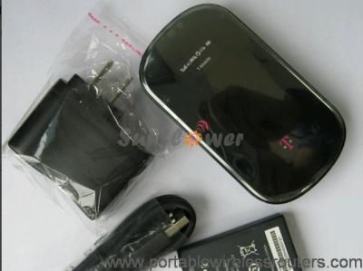 China la velocidad 43.2Mbps de Huawei E587 del router de los apuroses 4G con la pantalla del LCD y la antena externa viran hacia el lado de babor en venta