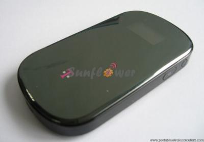 China El router portátil de Huawei E587 4G 43.2Mbps Mifi con la pantalla del LCD y la antena externa viran hacia el lado de babor en venta