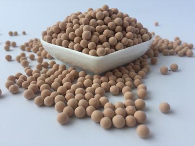 China Reliable 13X Molecular Sieve Desiccant Shelf Life 2 Years Effective Moisture Control for sale