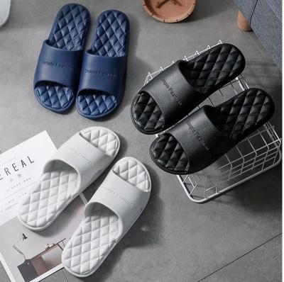 China 2020 Fashion Summer Women's New Slippers Thick Bottom Indoor Home Couples Ins Non-Slip Soft Home Bathroom To Use Cool Slippers for sale