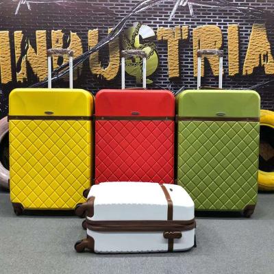 China High Quality ABS Clearance ABS Travel High Suitcase Luggage Set for sale