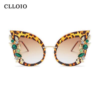 China European fashion sunglasses and American big frame diamond-studded women's cat eye frame fashion personality sunglasses for sale