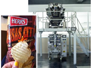 China Potato Chips / Cookies / Puffed Food / Snacks / PE Sachet Packing Machine With Back Sealing en venta