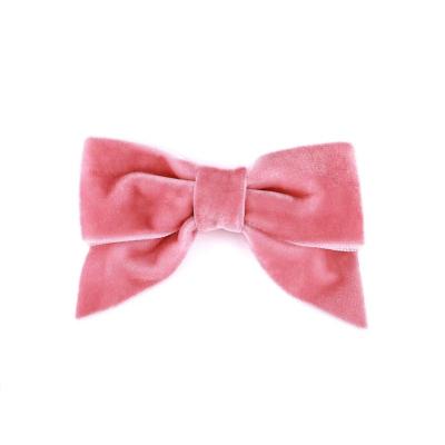 China Bow factory wholesale professional custom-made pink pre tie gift ribbon bow velvet large bows for accessories for sale