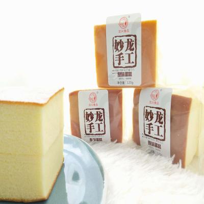 China Natural Best Selling Snacks Cake Soft and Fragrant Original Pure Cake for sale