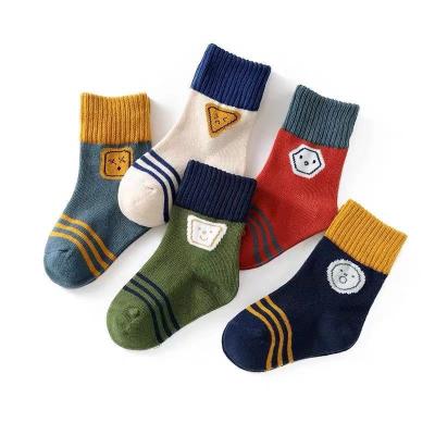 China Sustainable Wholesale Super Low Price Baby Socks Winter Thickened Kids Socks Student Socks for sale