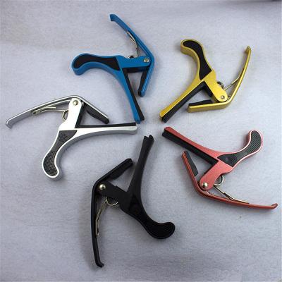 China Portable sells the cheapest price use metal high quality exclusive people/classical/electric guitar wholesale capo for sale