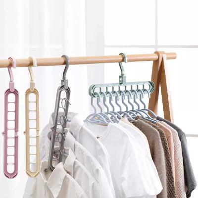 China New Design Wholesale Custom Clothes Racks Coat Hanger For Storage for sale