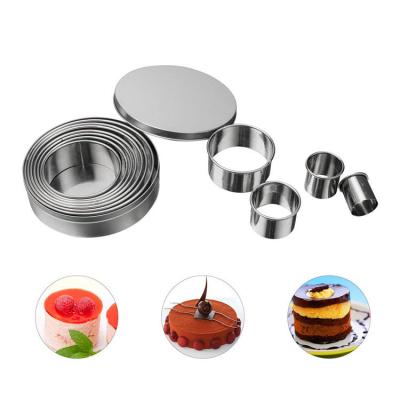 China Multifunctional 12 Pcs Sustainable / Set Round Biscuit Cookie Cutter Set Stainless Steel Cake Mold Baking Tool for sale