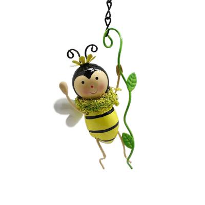 China Cute Pieces of Europe Art Metal Craft Insects Hanging for Bedroom Living Room Wall Decoration for sale