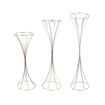 China Modern Simple Metal Small Size Form Flower Stand Great For Centerpieces Wedding Gathering Birthday Party for sale