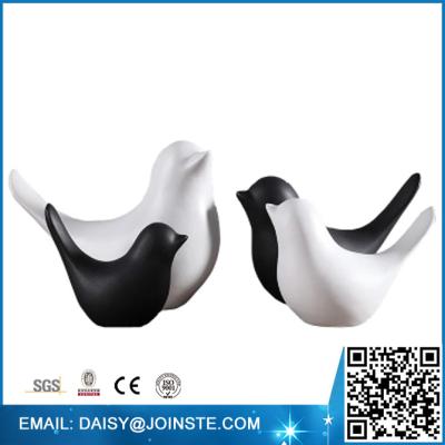 China White ceramic bird figurines from Europe, white ceramic love birds, decorative ceramic craft bird for sale