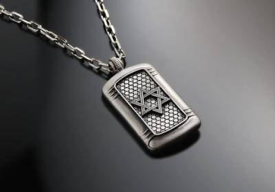 China Classic Designs Metal Plated Personalized Dog Tag Necklaces With Flash Disc for sale