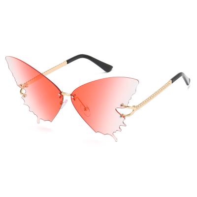 China Luxury Fashion Oversized Steampunk Sunglasses UV400 Brand Designer Butterfly Sunglasses Rimless Women Fashion Sunglasses Shades for sale