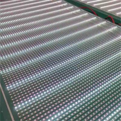 China Ecrã LED transparente Display Glass Adhesive Wall Indoor P20 DC5V Ecrã LED transparente com filme flexível à venda