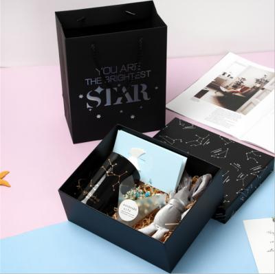 China Custom Recycled Materials Cup Gift Box With Black Foam Style With Shredded Paper For Birthday Kids Gift for sale