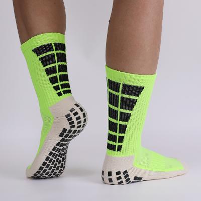 China Durable Hot Selling High Quality Silicone Grip Sport Socks Anti Slip Soccer Socks For Athlete for sale