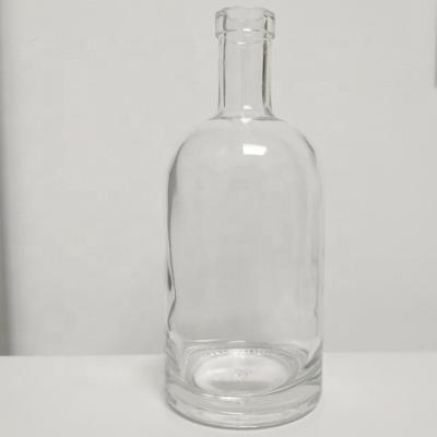 China 500ml 750ml Beverage Glass Bottle Whiskey Vodka Transparent Empty Clear Bottles Flint Glass Wine Liquor Bottles for sale