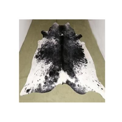 China Wholesale supply anti static completely hide natural cowhides with hair on custom dyed cowhides large size for rugs and blankets for sale