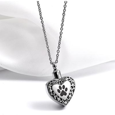 China Vintage Vintage Perfume Urn 316L Stainless Steel Heart Cremation Memorial Pendants Necklace for sale