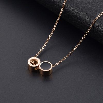 China Romantic Small Circle Titanium Steel Double Circle Pendant Rose Gold Shorts Fashion Girlfriends Same Style Clavicle Necklace for sale