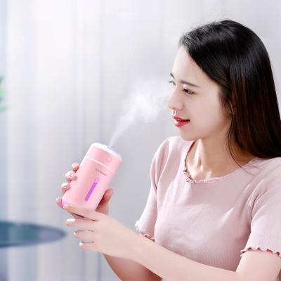 China Portable Air Humidifier Professional Mini Cool Mist Car Maker USB Rechargeable Humidifier for sale