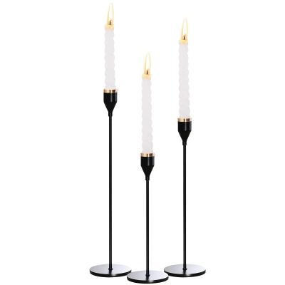 China Retro Metal European Home Decoration Wrought Iron Style Candle Holder Wedding Table Candle Cup Candle Light Romantic Dinner Home for sale