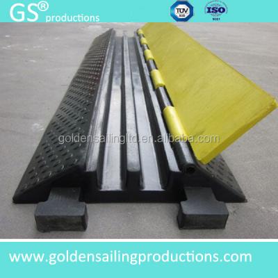 China Hot Selling Event Cable Ramp / Cable Protector / Guard / Rubber Bump for sale