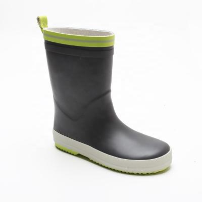 China Wholesale half high black clear fashion kids cheap custom made waterproof rubber rain boots factory direct for sale