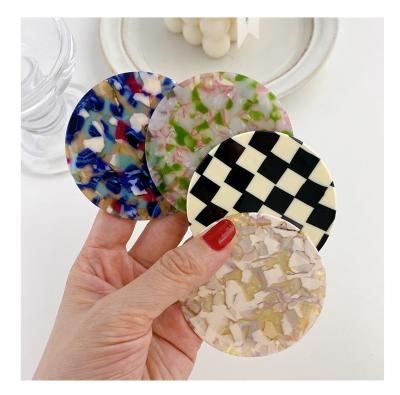 Chine Lighted Korean Girls Makeup Refill Vintage Mirror Round Small Makeup Hand Geometry Mirror Outside à vendre