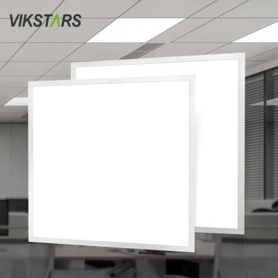 China Lámparas de panel LED de 55W con precio más barato Ventas calientes 48w 60 * 60 Lámparas de panel recubiertas para iluminación comercial en venta