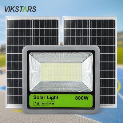 China 600w 800w Solar Flood Lights Stadium Lighting Outdoor High Power Solar Reflectors for sale