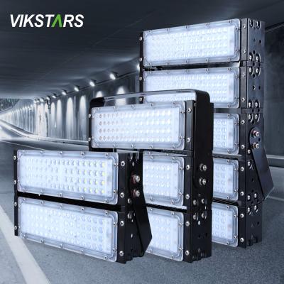 China 50W 100W 150W 200W 250W 300W Aluminum Fin LED Flood Lights IP65 Long Lifespan Good Quality LED High Mast Lights for sale