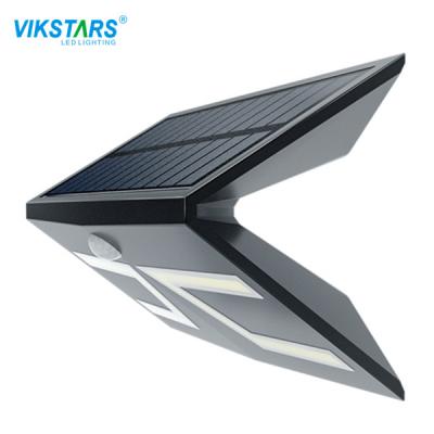 China CCT 6000K Solar Powered Garden Lights IP65 Waterproof Solar Path Lights for sale