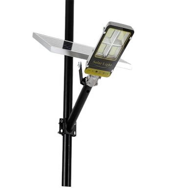 China IP66 200W Outdoor Waterproof Solar Street Light Outdoor Garden Solar Lighting IP66 200W Solar Lamp for sale