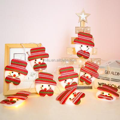 China Indoor Decoration New Products Felt Material Snowman Reindeer Santa Fairy Led Lights Battery Powered Led Christmas Lights Christmas Decoration for sale