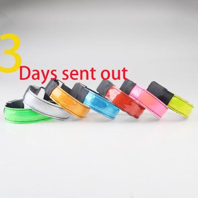 China Night Running For Safety Reflective Flash Flashing Armband Led Rechargeable Wristband Lightweight Usb For Night Running for sale