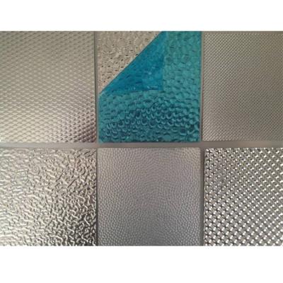 China 4' X 8' 1050 Embossed Aluminum Panels High Strength Anti Static Corrosion For Refrigerator for sale