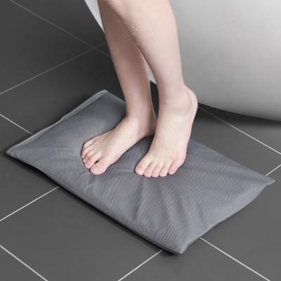 China New Sustainable Bathroom Fashion Natural Soft Diatomite Bath Mat for sale